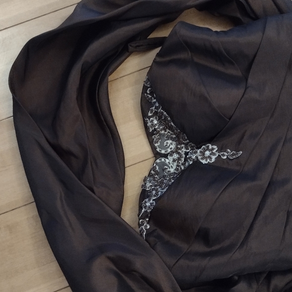 NEW Gorgeous Special Occasion/Grad Formal Dress ptp 17" - Picture 7 of 9